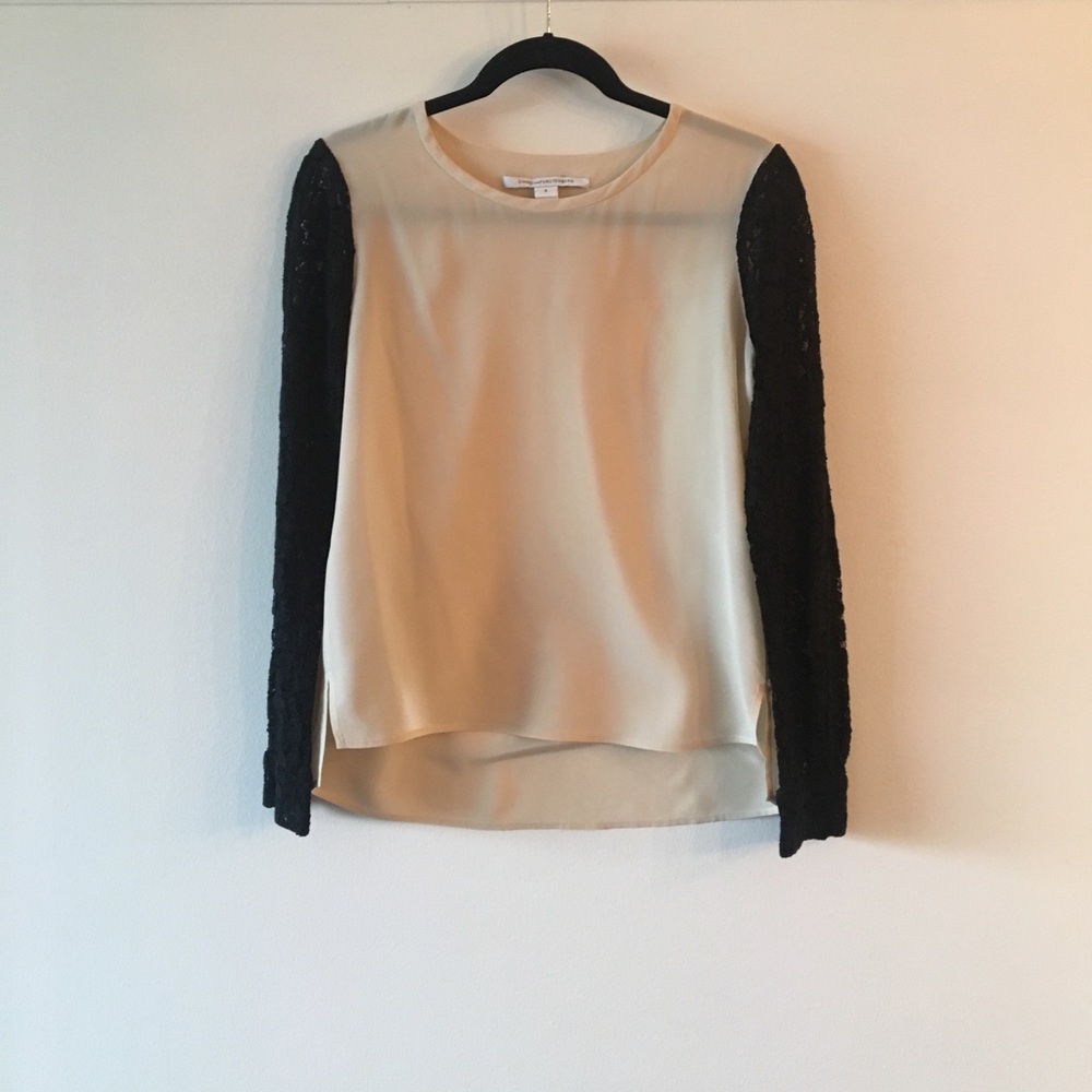 Diane Von Furstenberg 100% silk blouse